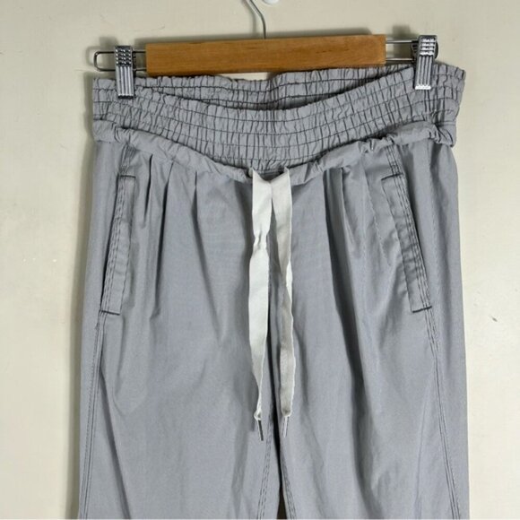 Lululemon Devi Dance Studio Pant White Grey Striped Size 4 Women’s 32” Mid Rise - Picture 4 of 12